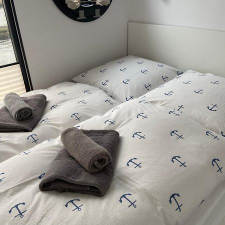فندق Hausboot Fjord Claudia شلسفيغ المظهر الخارجي الصورة
