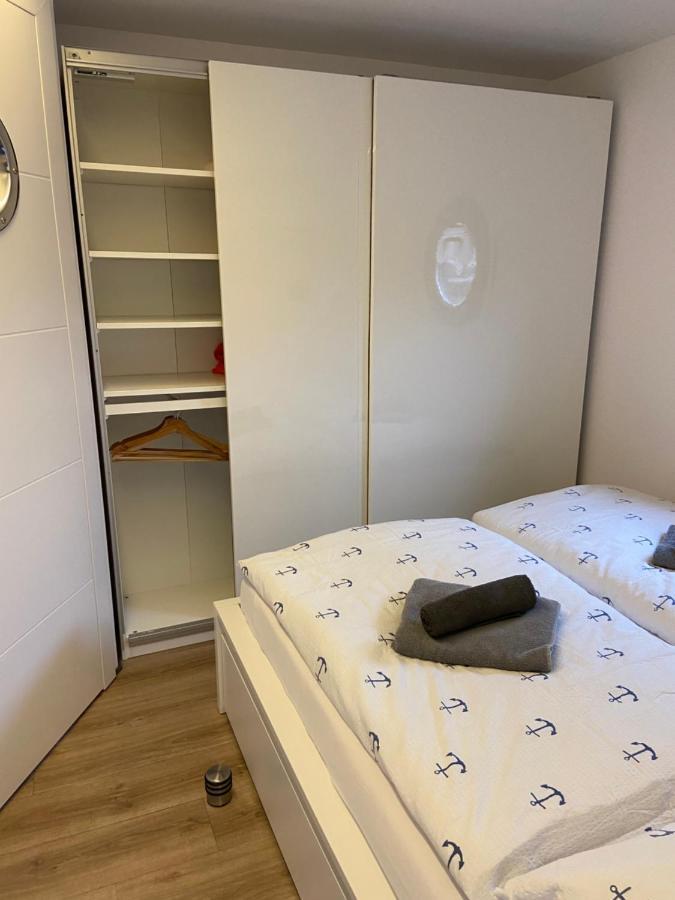 فندق Hausboot Fjord Claudia شلسفيغ المظهر الخارجي الصورة