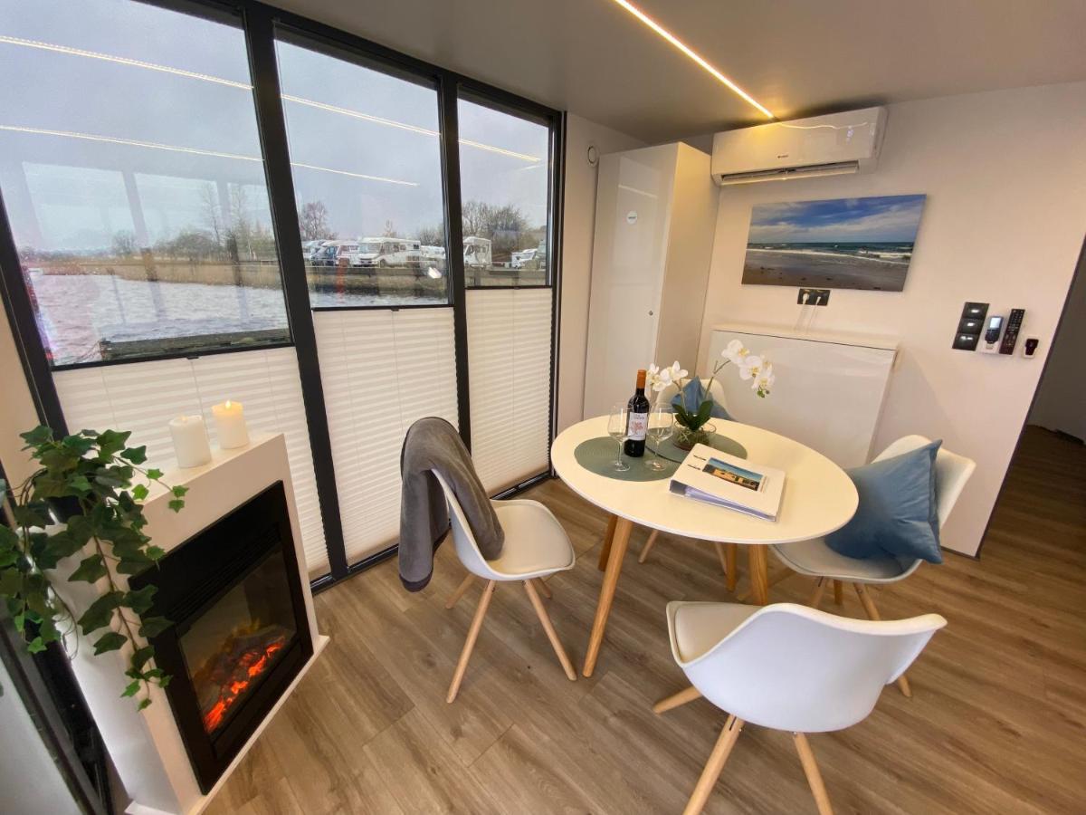 فندق Hausboot Fjord Claudia شلسفيغ المظهر الخارجي الصورة