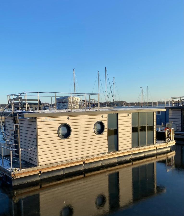 فندق Hausboot Fjord Claudia شلسفيغ المظهر الخارجي الصورة